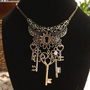 Gold Key Pendant Necklace